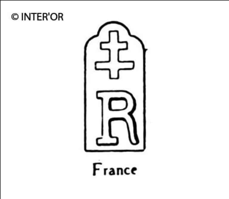 Croix de lorraine sur r