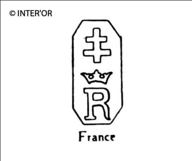 Croix de lorraine sur r couronne