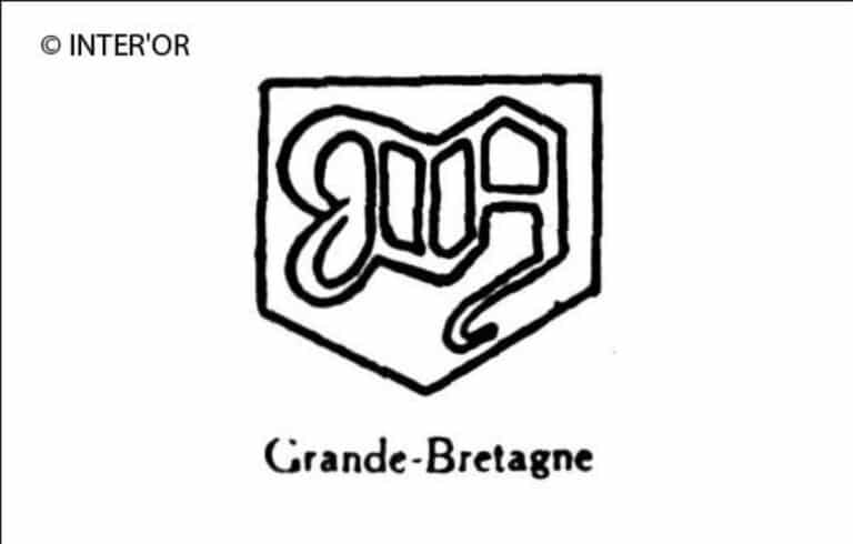 Lettre gothique m