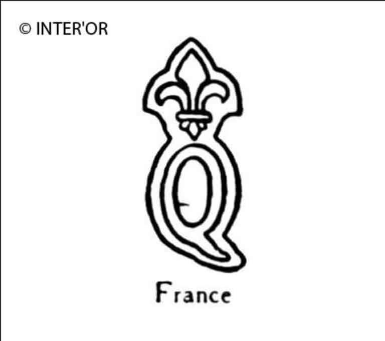 Lettre q fleurdelisee