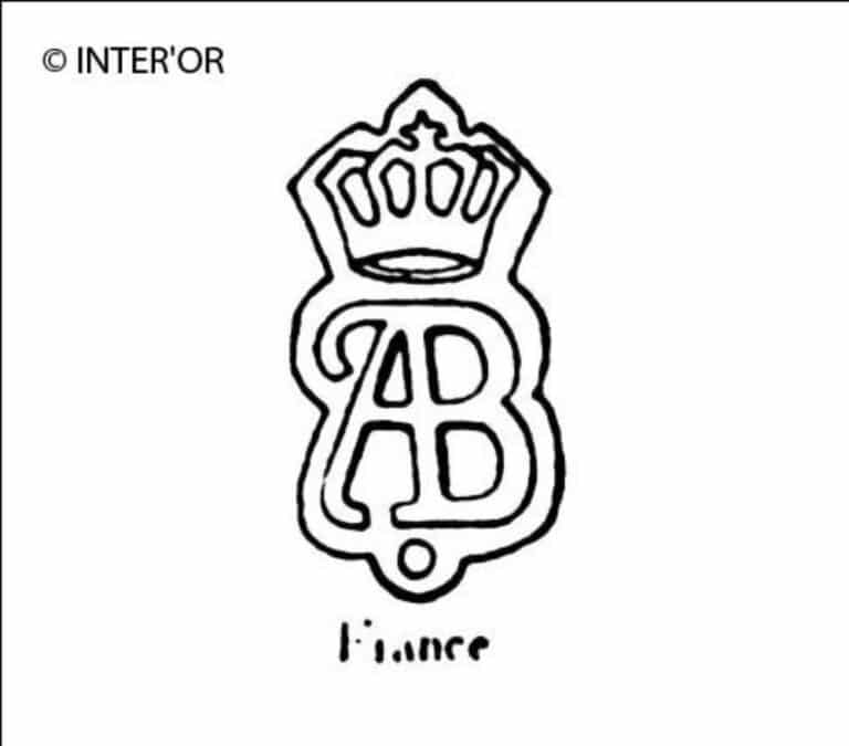 Lettres a b couronnees