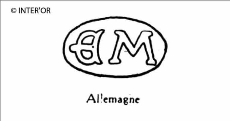 Lettres e m