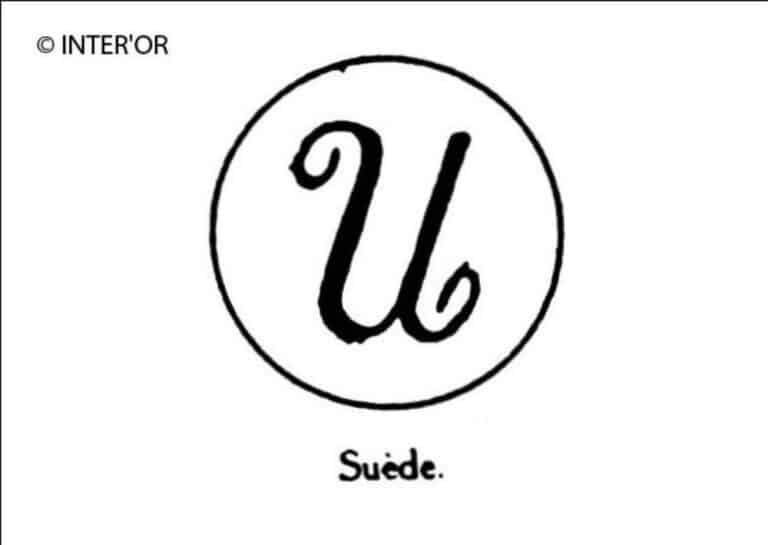 Majuscule u
