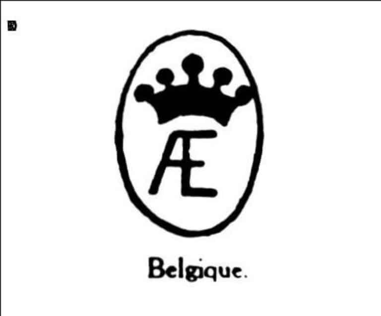 Monogramme a e couronne