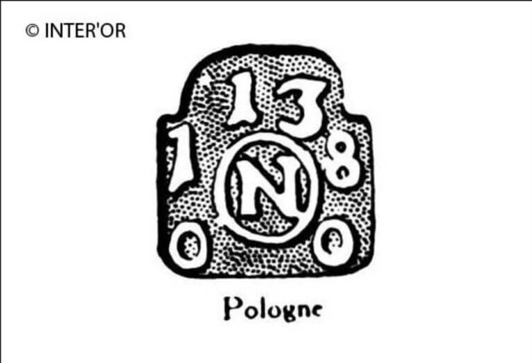 N dans un cercle surmonte du nombre 13