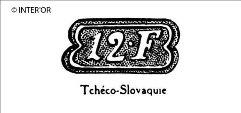 Nombre 12. — lettre f