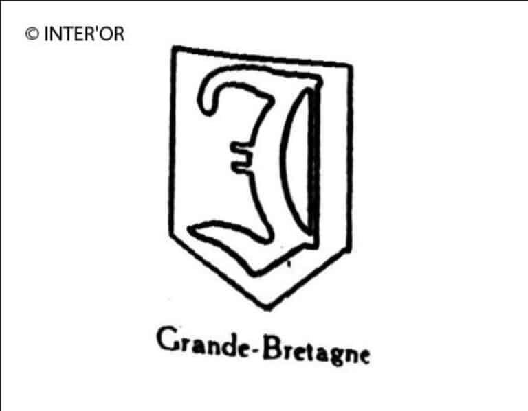 Petite capitale i